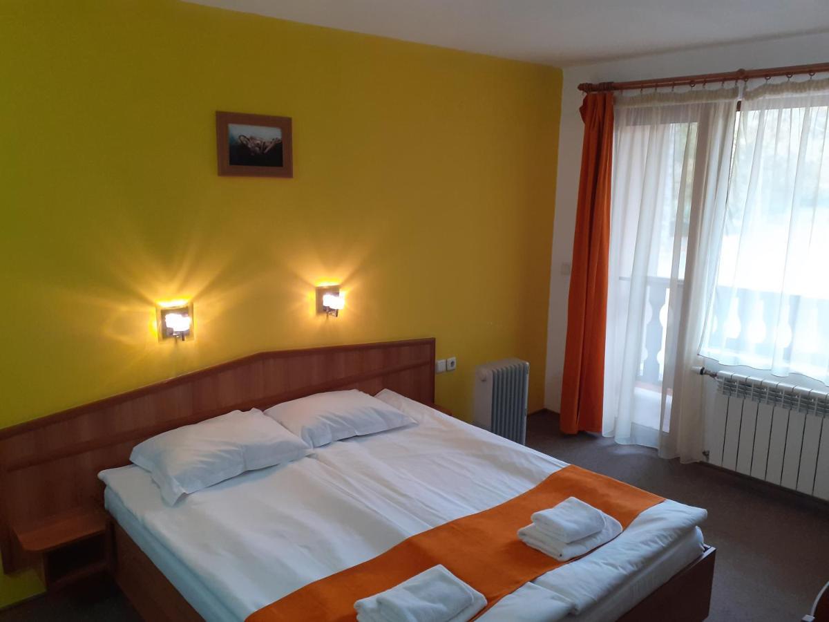 Hotel Les Razgrad Buitenkant foto