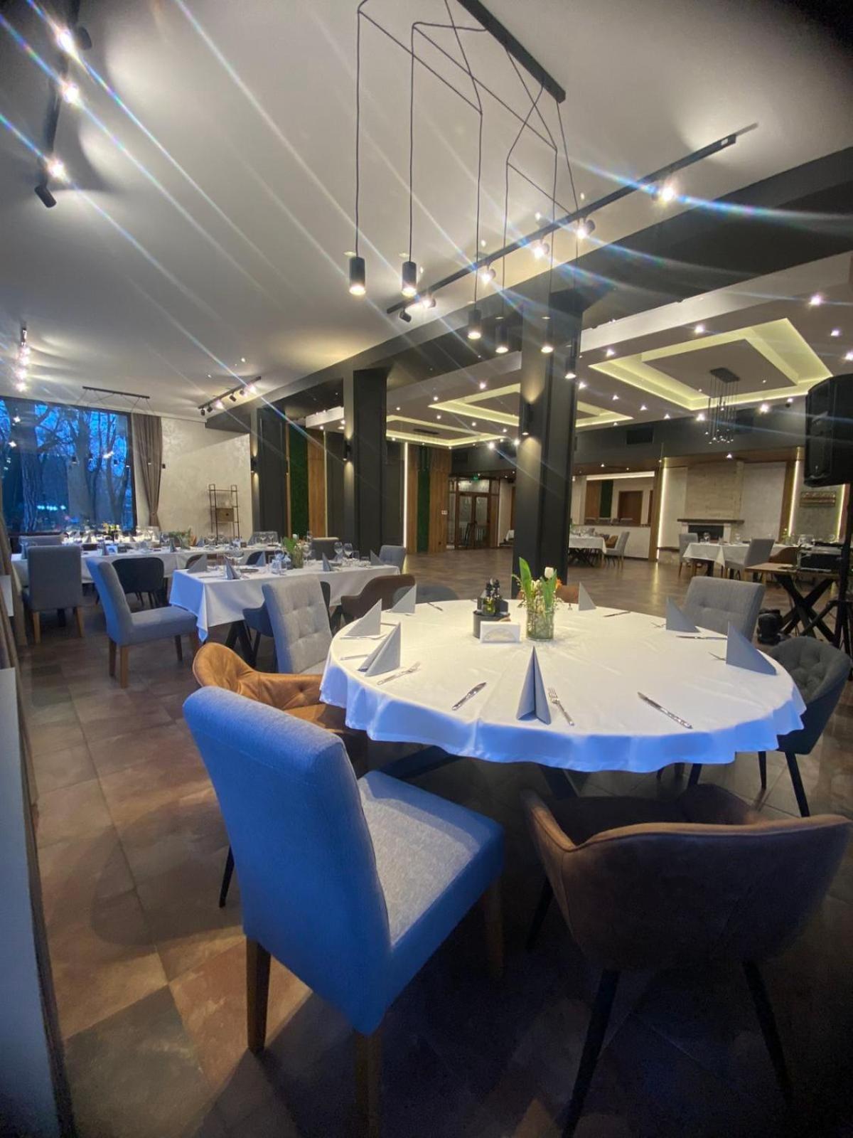 Hotel Les Razgrad Buitenkant foto